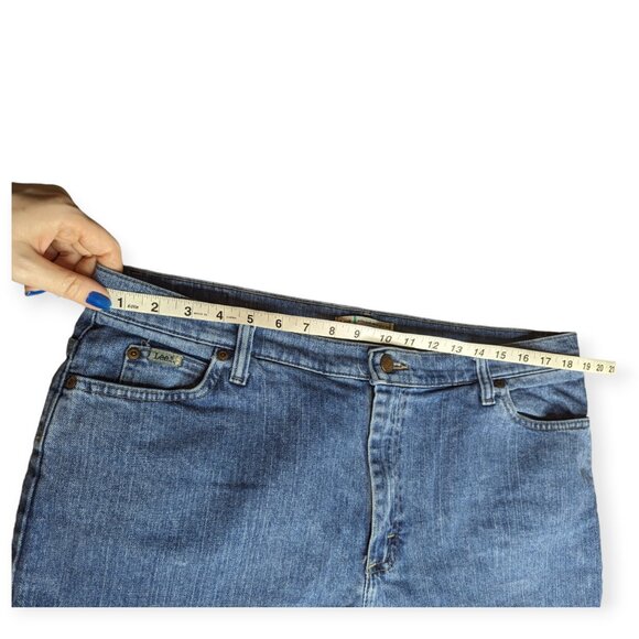 Lee Relaxed Fit Straight Leg at the Waist High Rise Denim Jeans Size 18 Medium - Picture 11 of 14